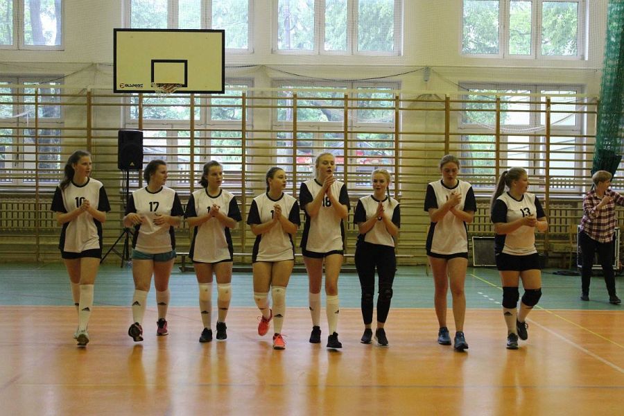 34560529_623171288034458_1484454385281925120_n - Kopia