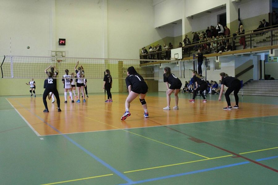 34645925_623171404701113_7329102579541999616_n